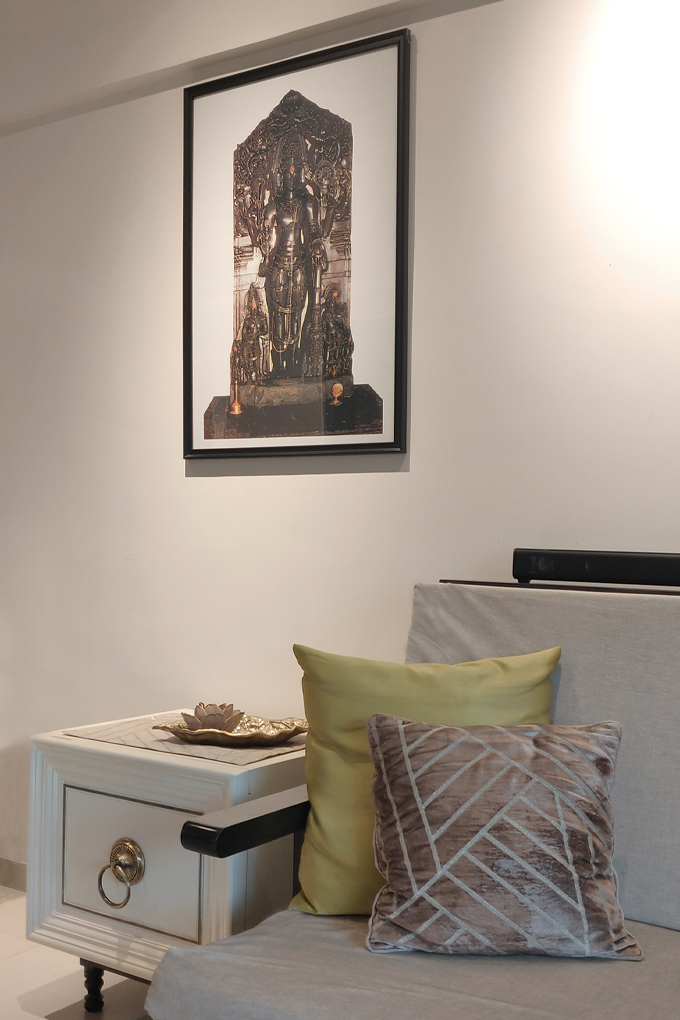 APARTMENT IN MUMBAI